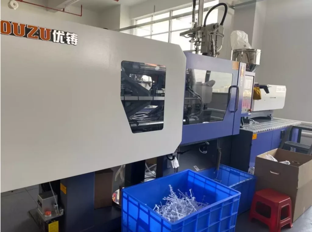 Plastic bottle production process