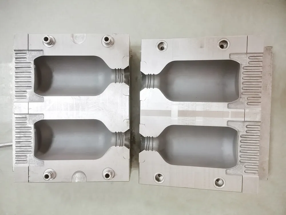 Plastic bottle moulds: an introduction